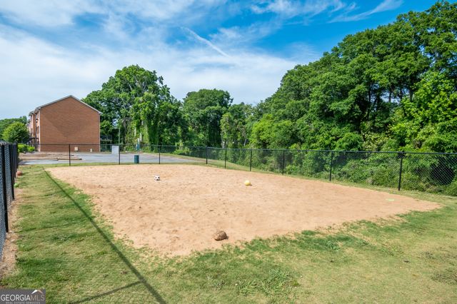 2165 Milledge Ave, Athens, GA 30605