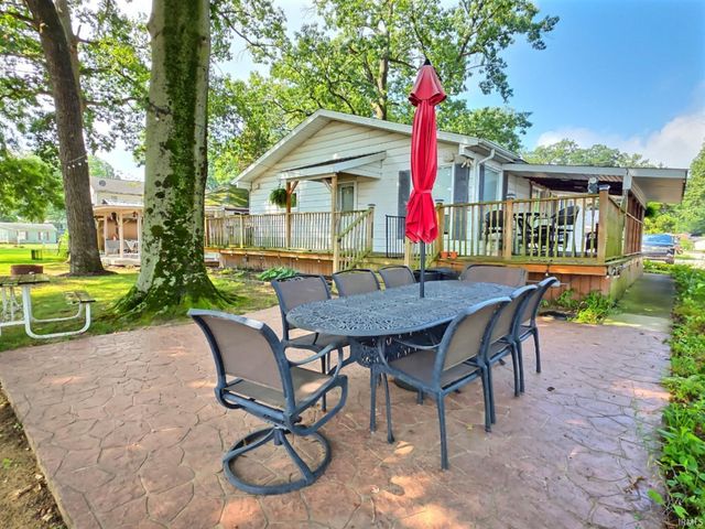 7783 N Tippecanoe Drive, Walkerton, IN 46574