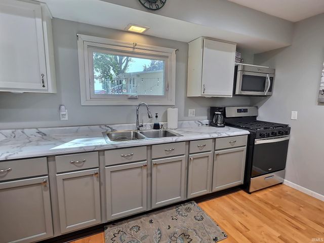 7783 N Tippecanoe Drive, Walkerton, IN 46574