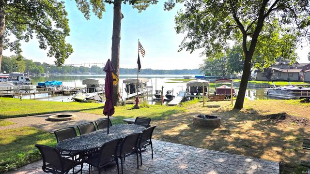 7783 N Tippecanoe Drive, Walkerton, IN 46574