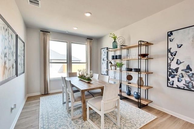 237 Hidalgo LN, Elgin, TX 78621