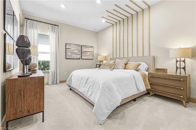 15274 Arpino CT, Naples, FL 34114