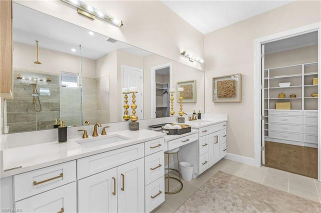 15274 Arpino CT, Naples, FL 34114