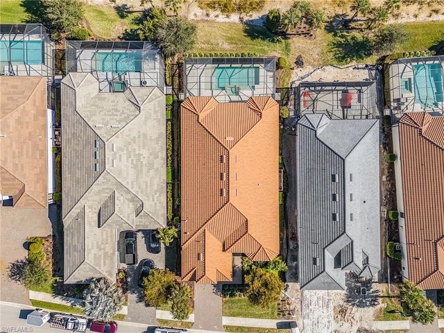 15274 Arpino CT, Naples, FL 34114