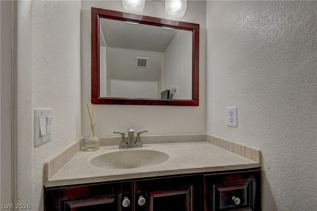 5450 Morris Street 1220, Las Vegas, NV 89122