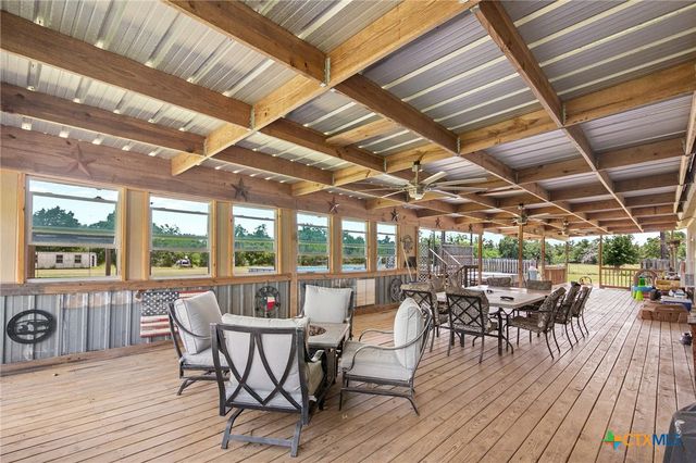 9795 Fm 622, Goliad, TX 77963