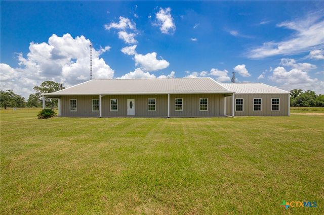 9795 Fm 622, Goliad, TX 77963