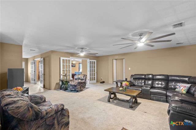 9795 Fm 622, Goliad, TX 77963