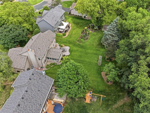 4085 Deerwood Trail, Eagan, MN 55122