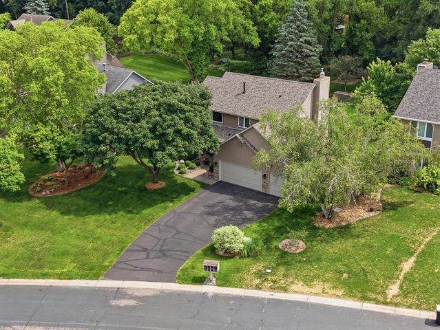 4085 Deerwood Trail, Eagan, MN 55122