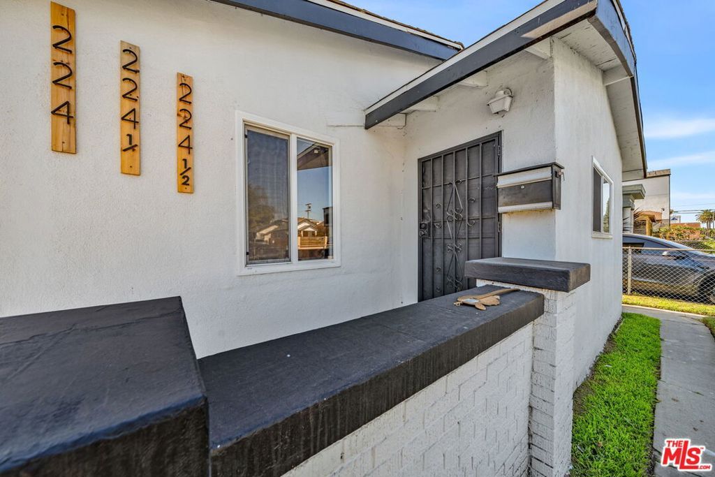 224 W 84th Street, Los Angeles, CA 90003 — exterior