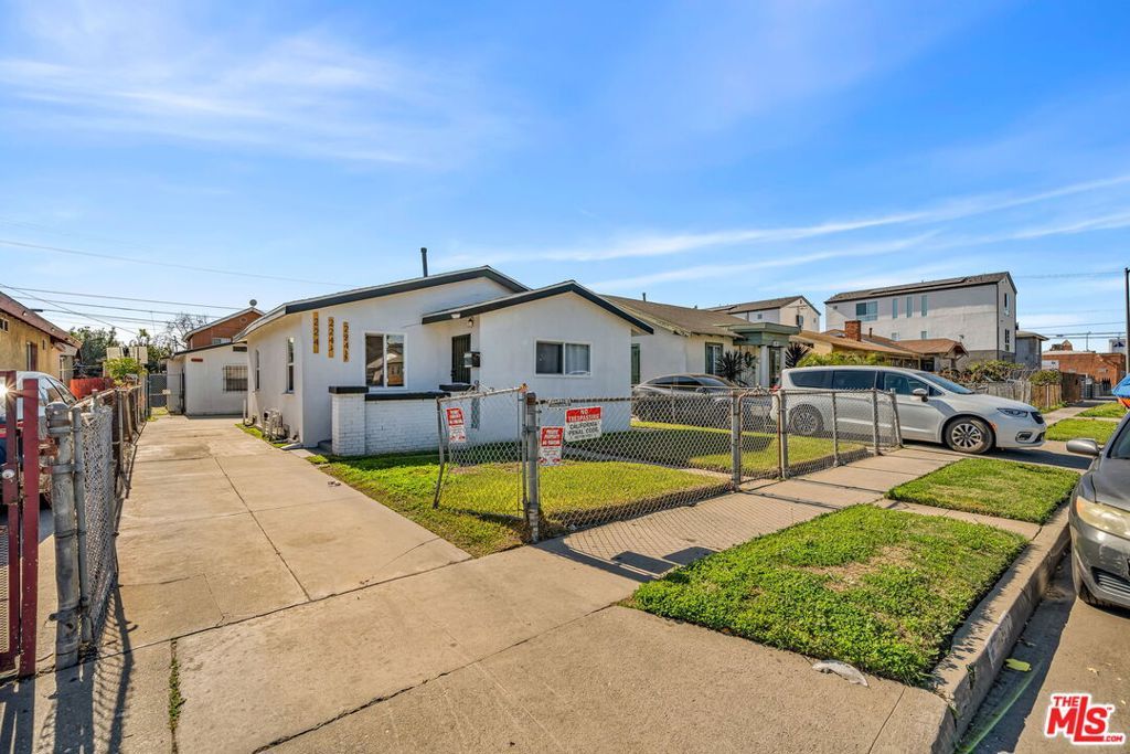 224 W 84th Street, Los Angeles, CA 90003 — photo 3