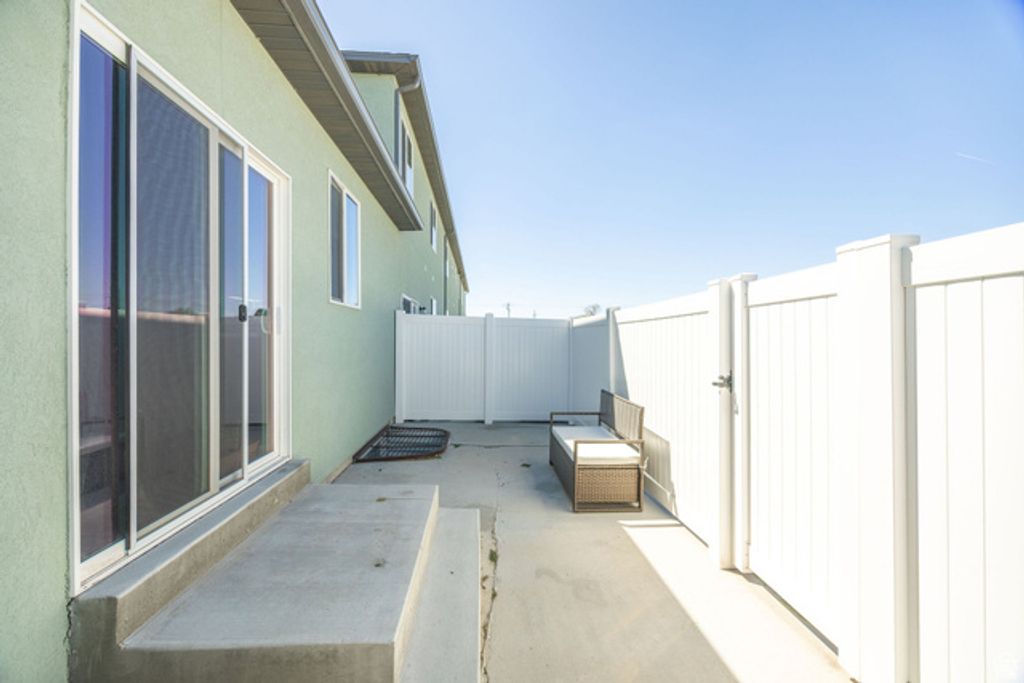 Image 12 of property listing at 250 W 1200 S #120, Tremonton, UT 84337