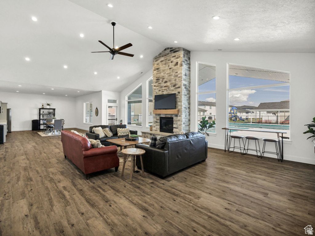 Image 15 of property listing at 250 W 1200 S #120, Tremonton, UT 84337