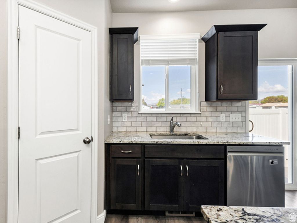 Image 5 of property listing at 250 W 1200 S #120, Tremonton, UT 84337
