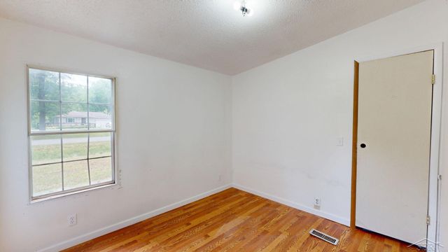 820 W Sand Beach Drive, Edenville Twp, MI 48657