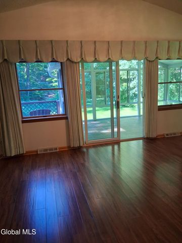 95 Sewell Street, Lake George, NY 12845