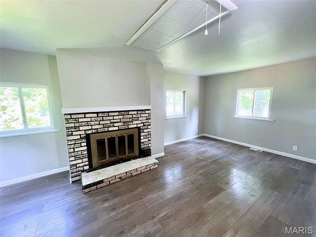 456 Bluff Drive, Riverview, MO 63137