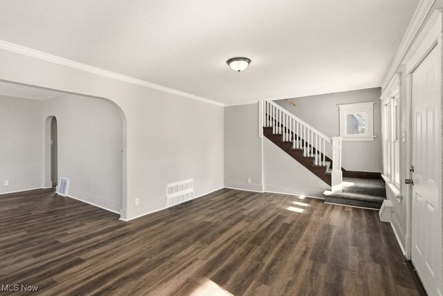 1581 Hillside Terrace, Akron, OH 44305