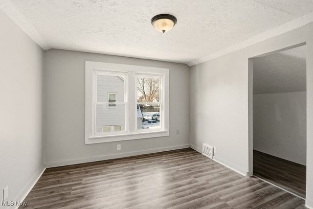 1581 Hillside Terrace, Akron, OH 44305