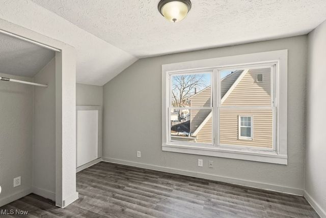 1581 Hillside Terrace, Akron, OH 44305