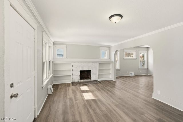 1581 Hillside Terrace, Akron, OH 44305