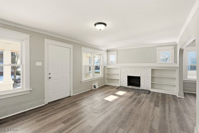 1581 Hillside Terrace, Akron, OH 44305