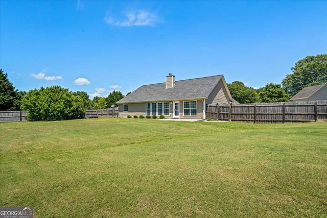 2615 Snowcrest Place, Bethlehem, GA 30620