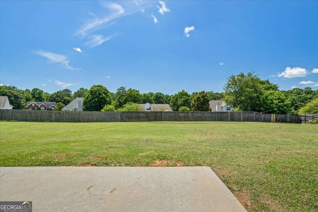 2615 Snowcrest Place, Bethlehem, GA 30620