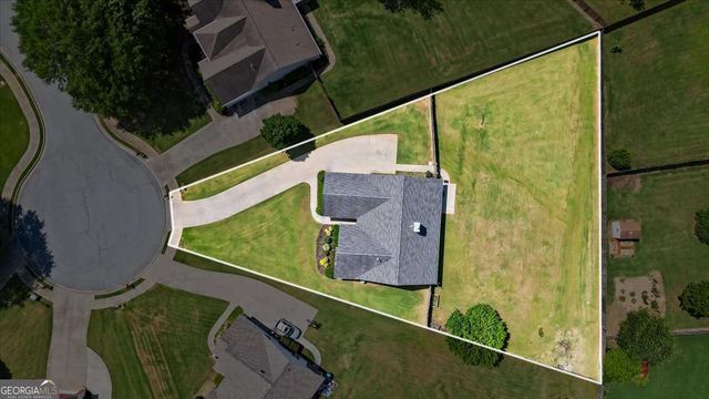 2615 Snowcrest Place, Bethlehem, GA 30620