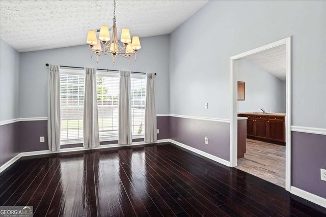 2615 Snowcrest Place, Bethlehem, GA 30620