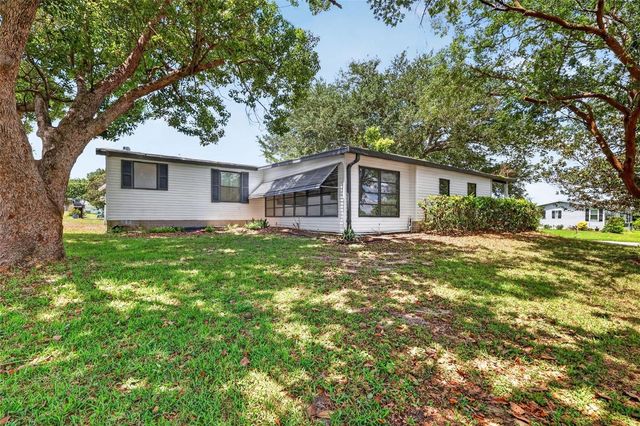 1625 HILTON HEAD BOULEVARD, Lady Lake, FL 32159