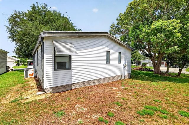 1625 HILTON HEAD BOULEVARD, Lady Lake, FL 32159