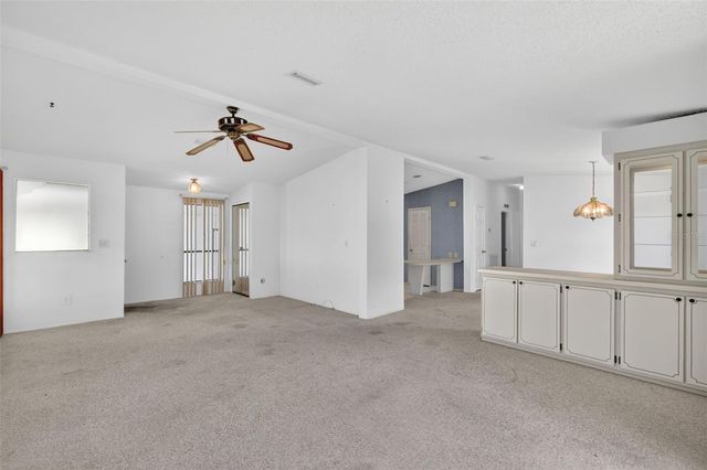 1625 HILTON HEAD BOULEVARD, Lady Lake, FL 32159