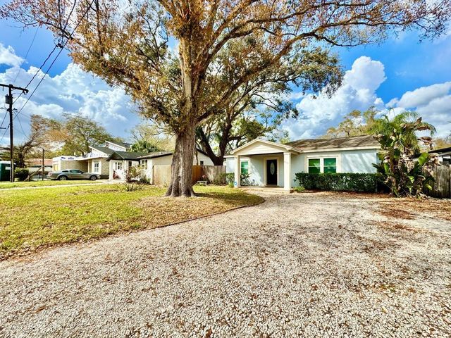 809 W HIAWATHA STREET, Tampa, FL 33604