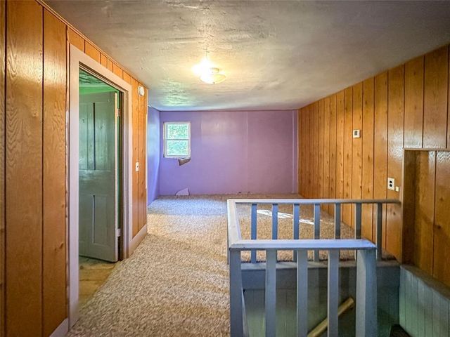 17263 Airport Rd, Conneaut Twp, PA 16424