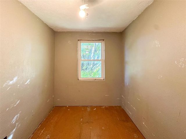 17263 Airport Rd, Conneaut Twp, PA 16424