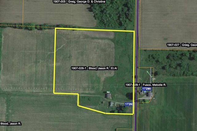 17263 Airport Rd, Conneaut Twp, PA 16424