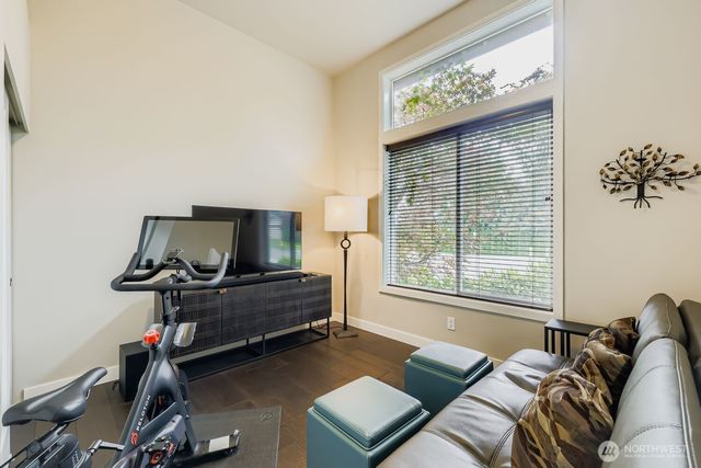 13530 NE 128th Place, Kirkland, WA 98034