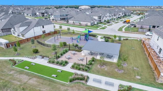 5126 Old Amber Drive, Richmond, TX 77469