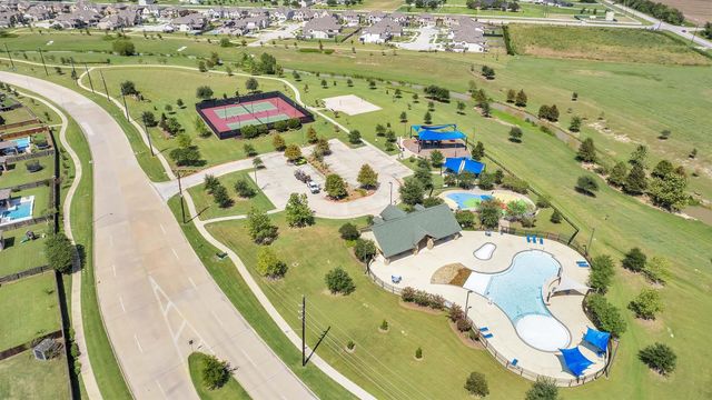 5126 Old Amber Drive, Richmond, TX 77469