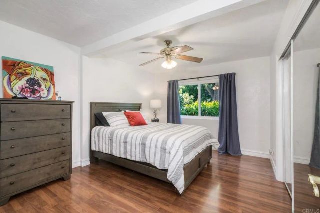 1143 Cypress Dr, Vista, CA 92084