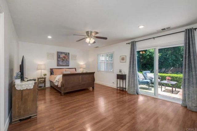 1143 Cypress Dr, Vista, CA 92084