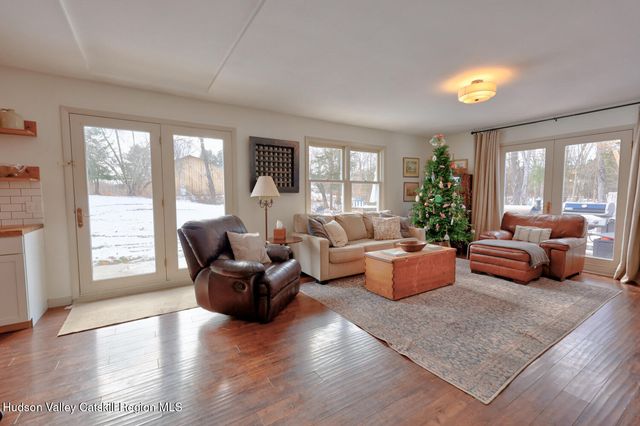 349 Gahbauer Road 45, Hudson, NY 12534