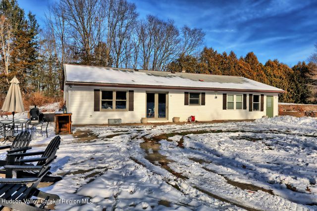 349 Gahbauer Road 45, Hudson, NY 12534