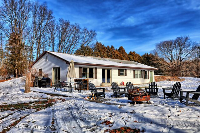 349 Gahbauer Road 45, Hudson, NY 12534