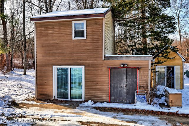 349 Gahbauer Road 45, Hudson, NY 12534