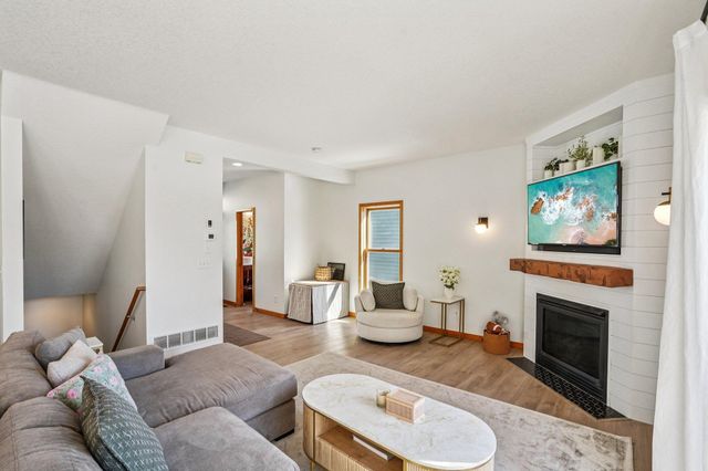 5769 Sunset Road, Mound, MN 55364