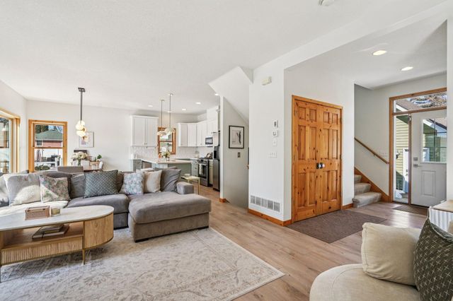 5769 Sunset Road, Mound, MN 55364