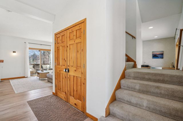 5769 Sunset Road, Mound, MN 55364